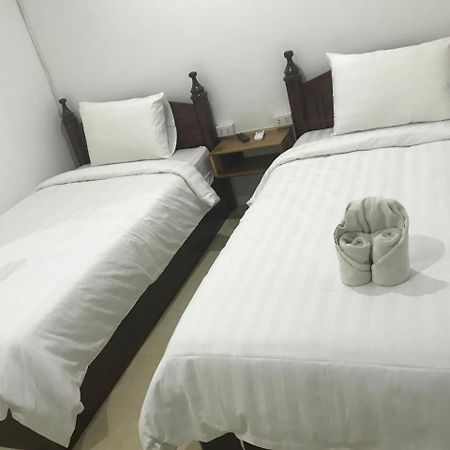 Little Freedom Friendlys Place Luang Prabang Exterior photo