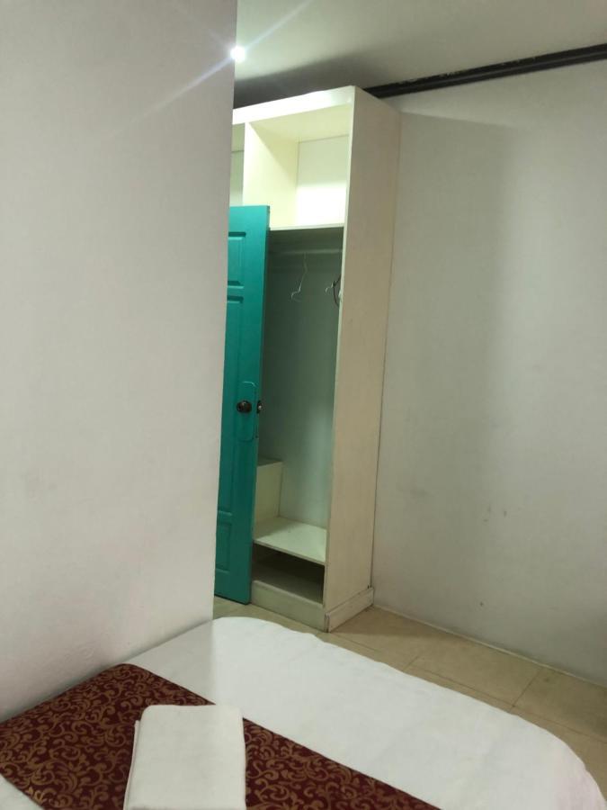 Little Freedom Friendlys Place Luang Prabang Exterior photo
